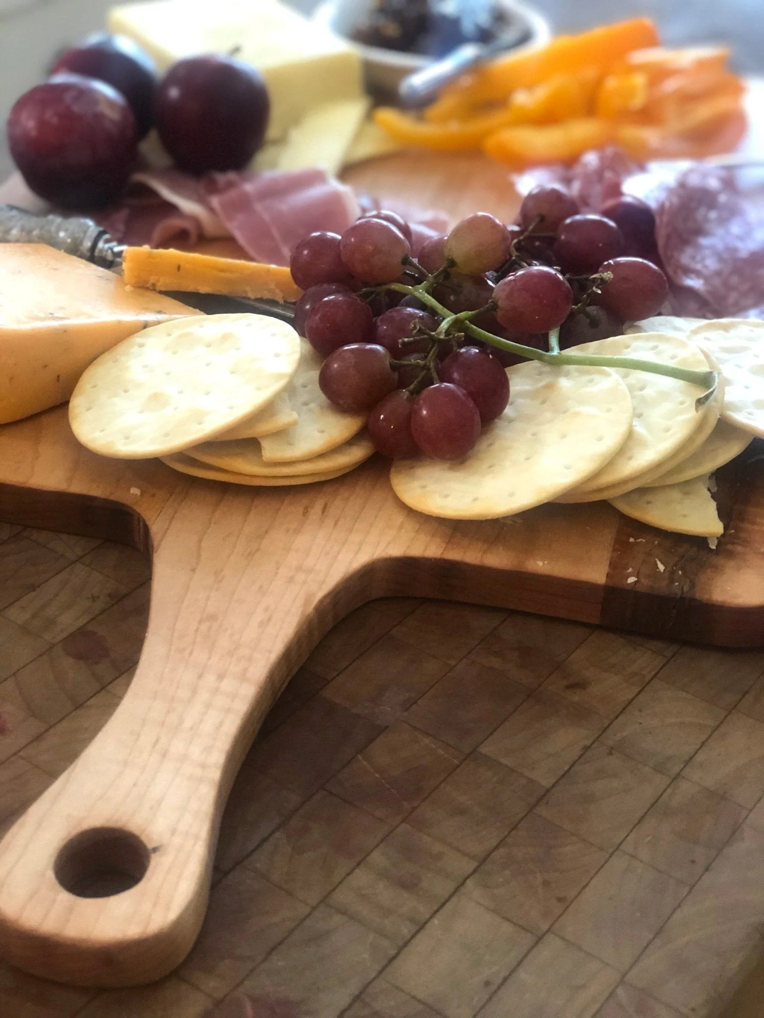 Best Charcuterie Board - American Maple Custom Medium Charcuterie Board - Vintage Style Rectangle French Board - Image 3