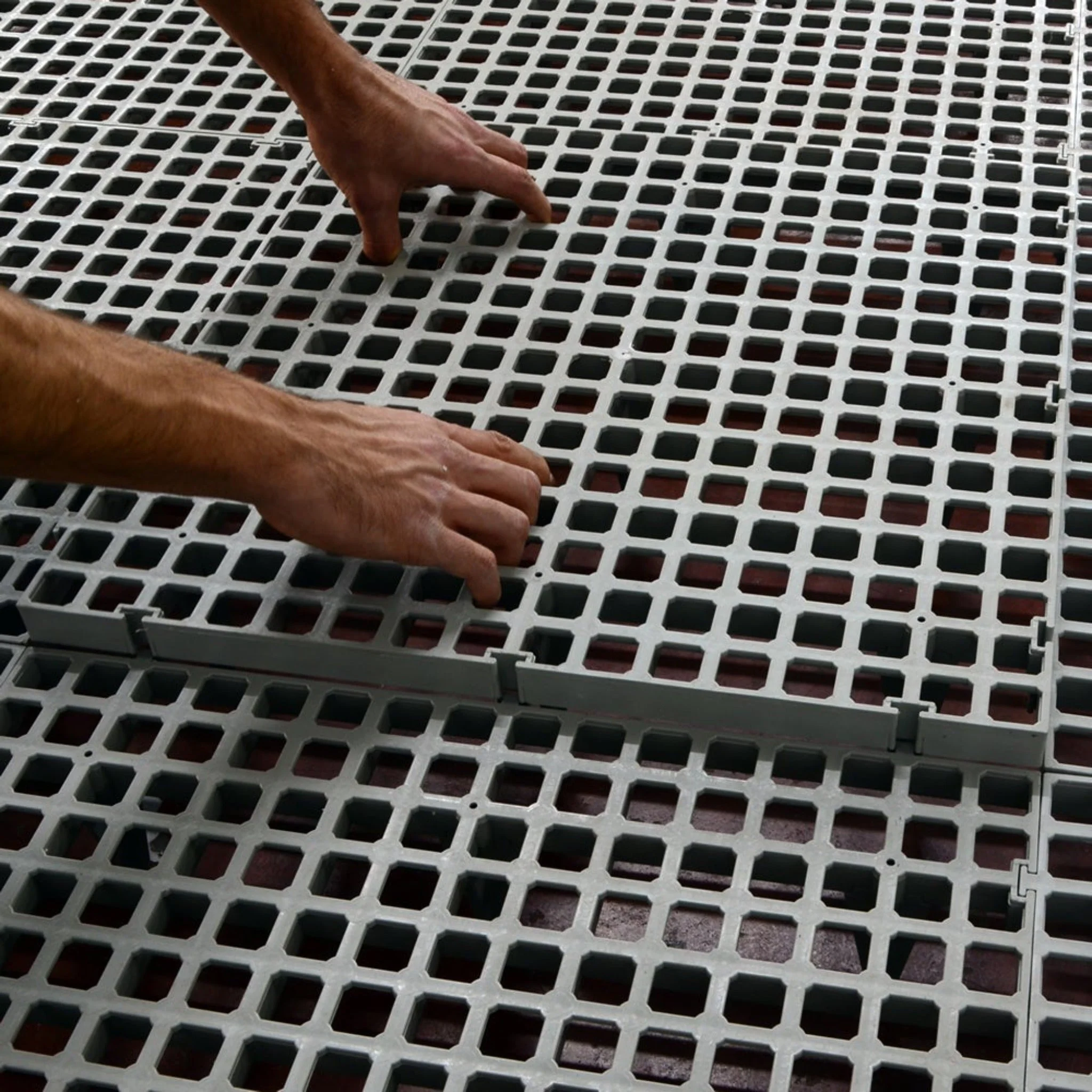 Dog Kennel Flooring - Larger Holes (No Legs) - Image 3