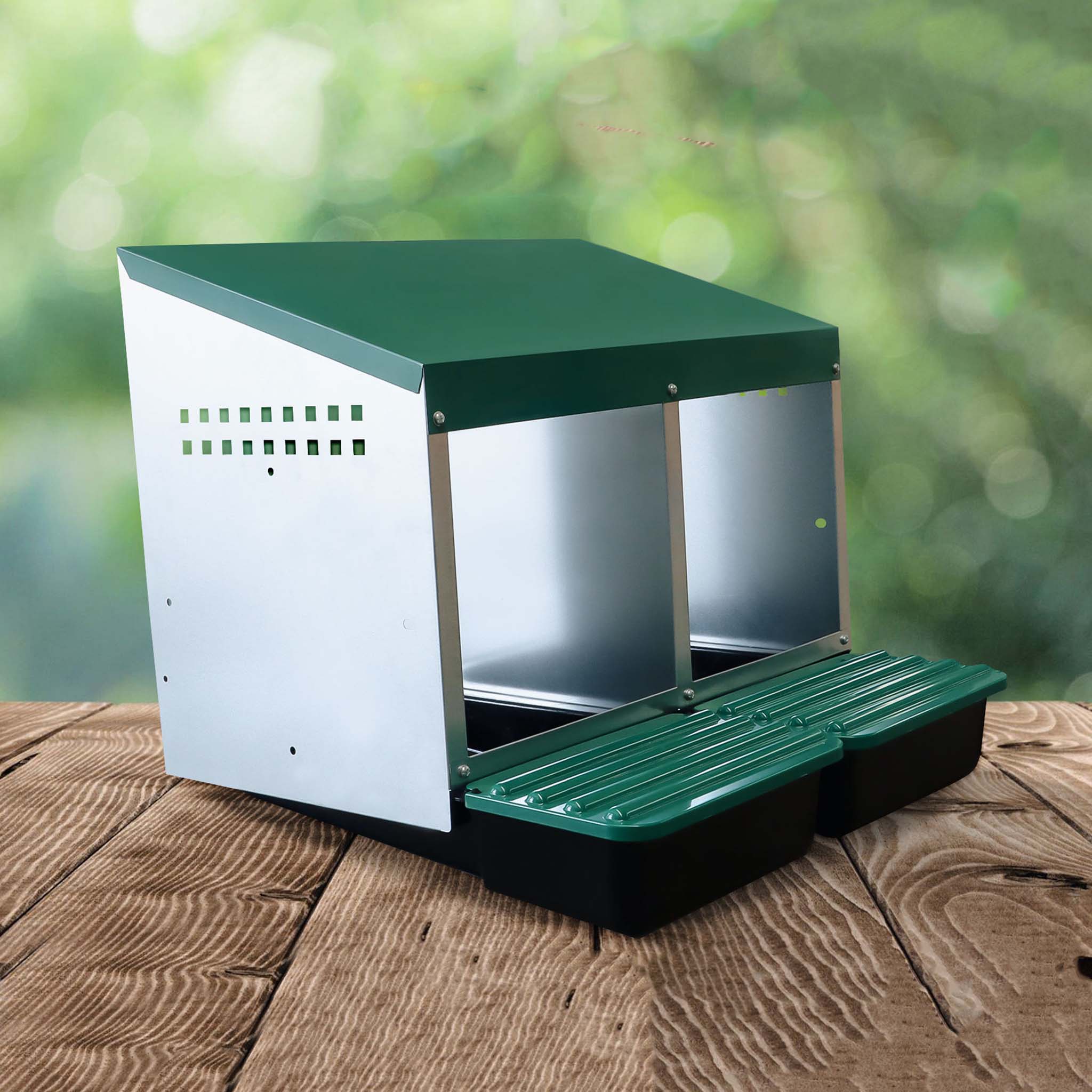 EggHouse Galvanized Nesting Box (Up to 20 Birds) - Image 4