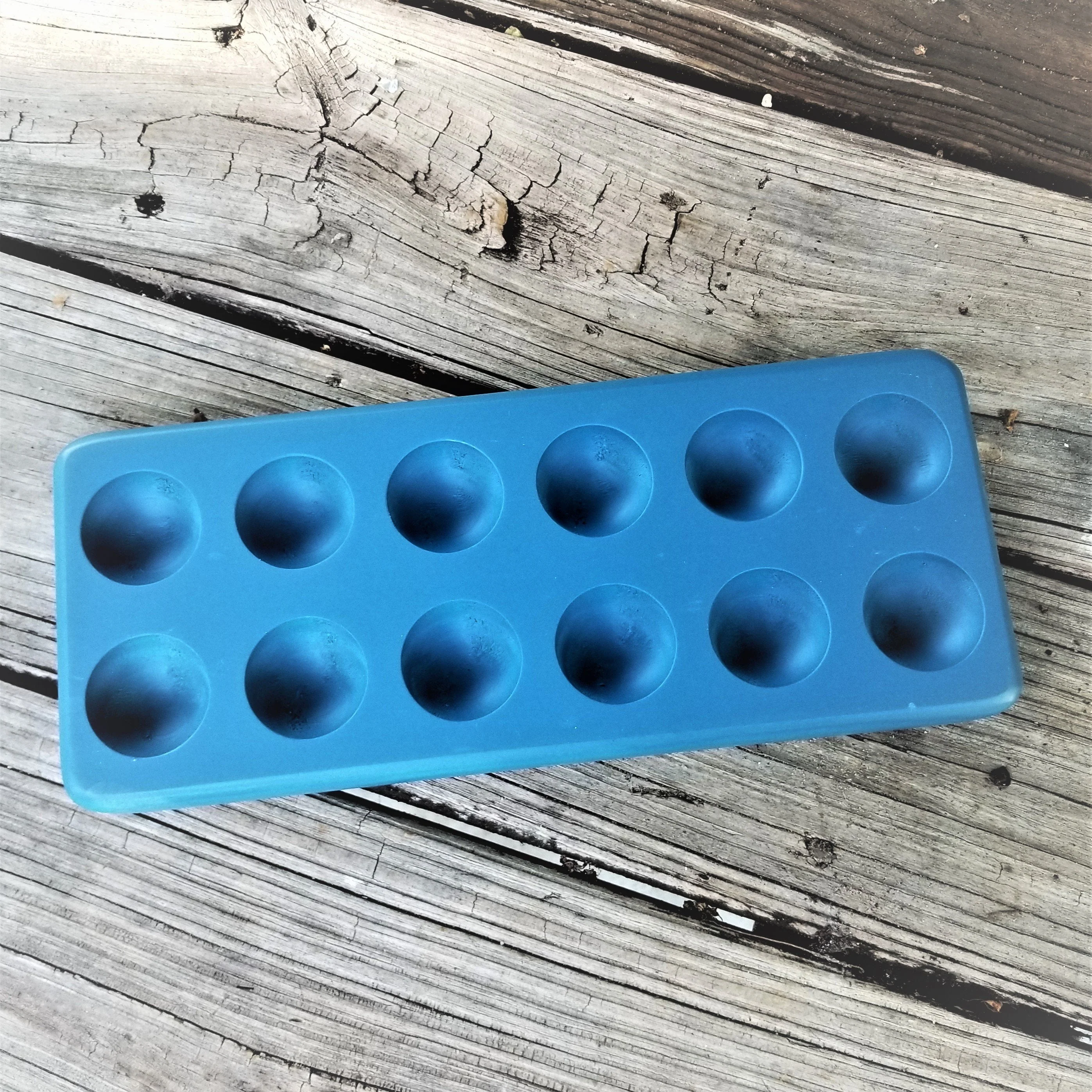 Henlay Decorative Egg Storage Tray: Wooden Egg Holder for Refrigerator, Kitchen Counter, Serving, or Display - Image 5