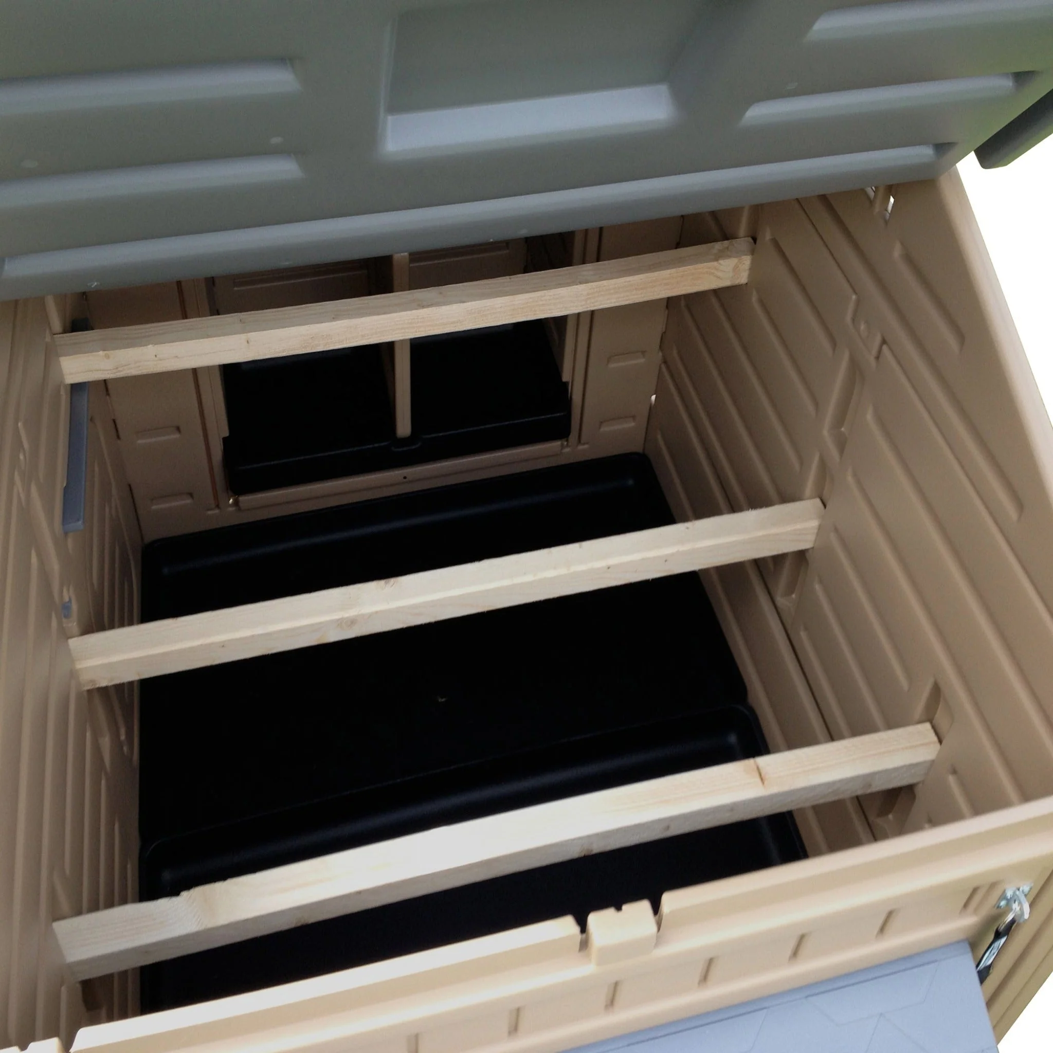 Large Chicken Coop with Stand and Stairs & Run - Image 7