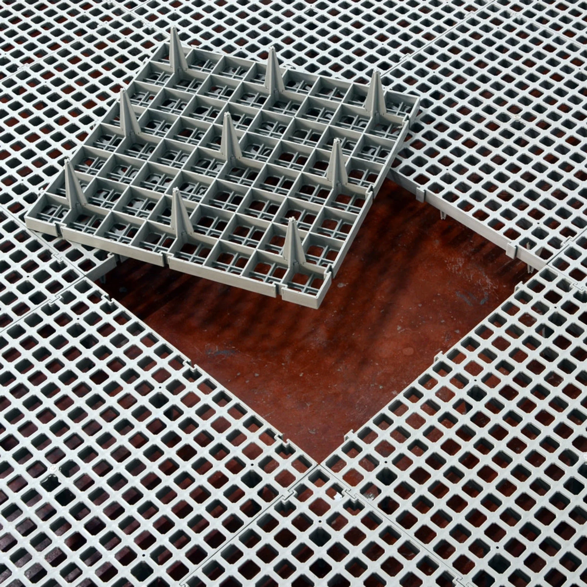 Slat Flooring - Large Hole (Legs: Medium) - Image 7