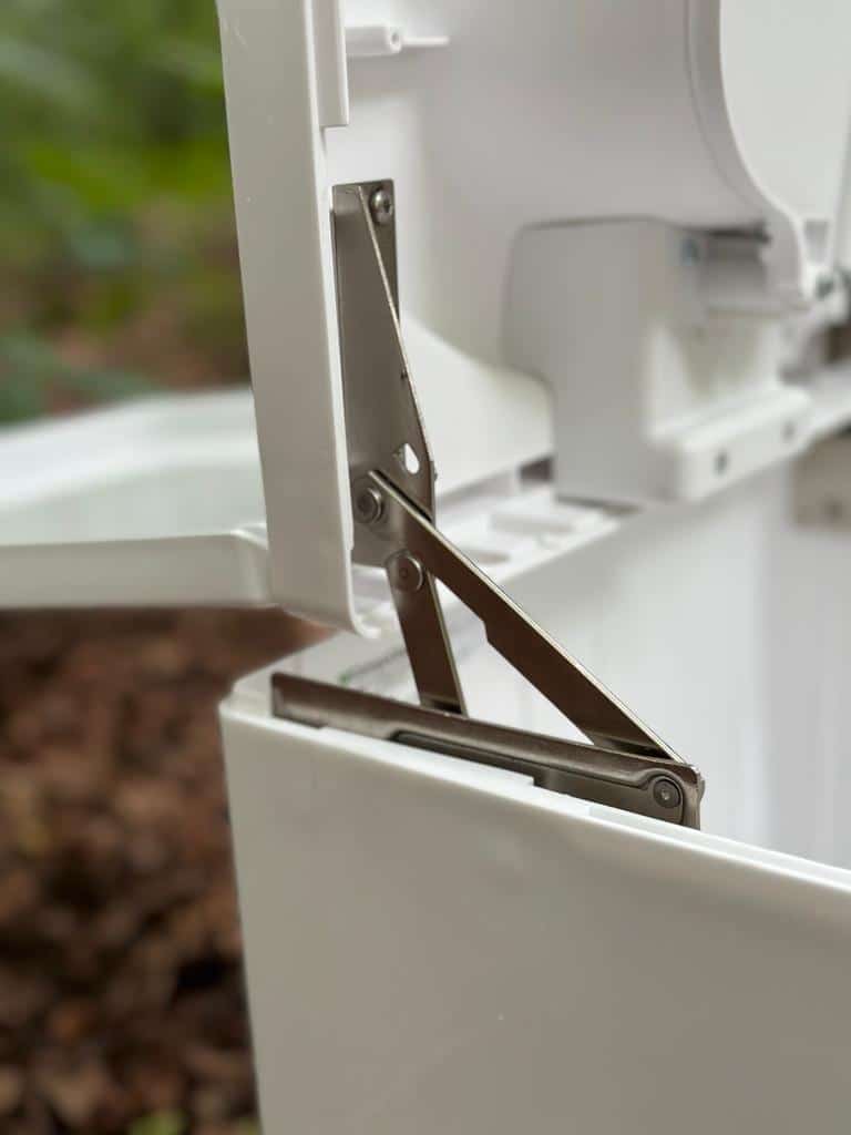 Stainless Steel Hinges - not necessary after 2023 - Image 2