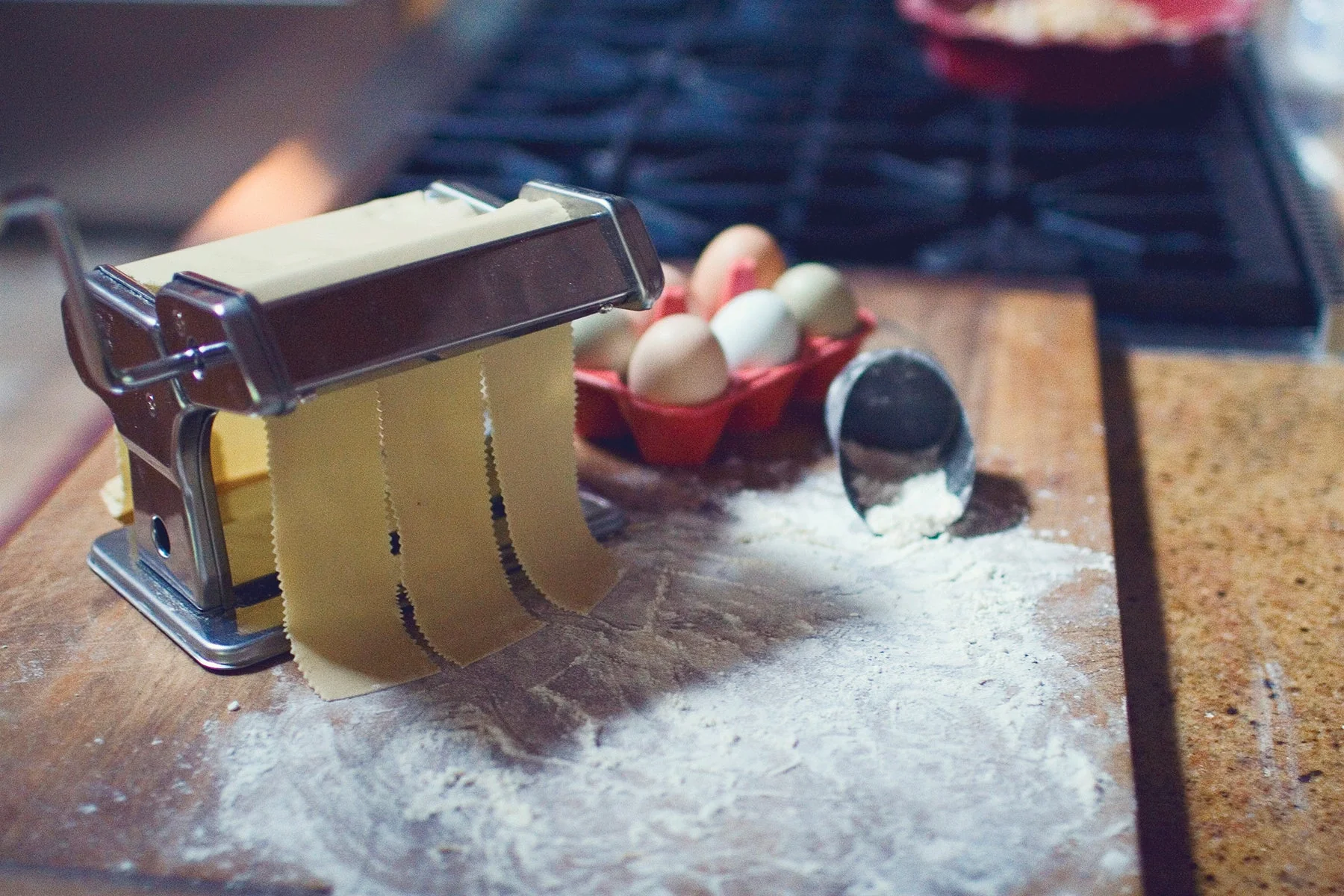 TRADITIONAL STYLE PASTA MACHINE - Image 3