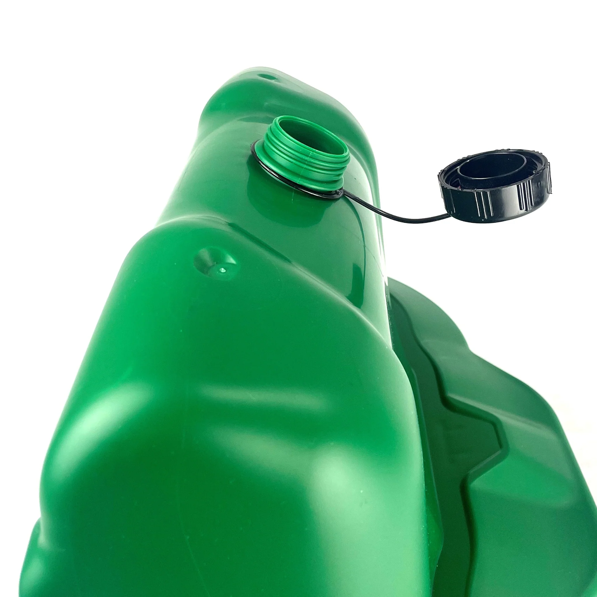 Wise Mountable Drinker - 3 Gallon Poultry & Game Waterer - Image 4