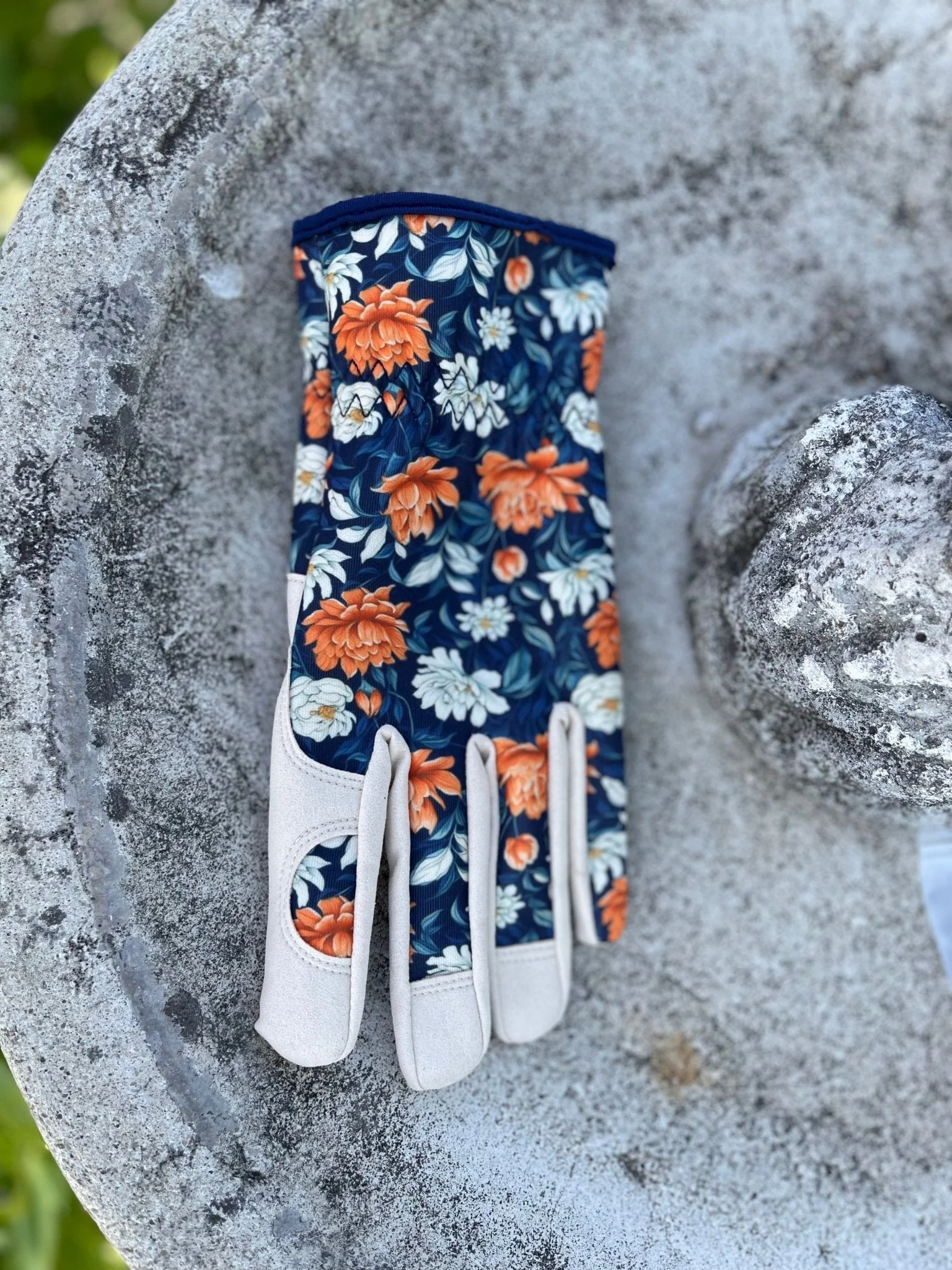 Women's Floral Gardening and Project Gloves "The Olivia" - Image 3