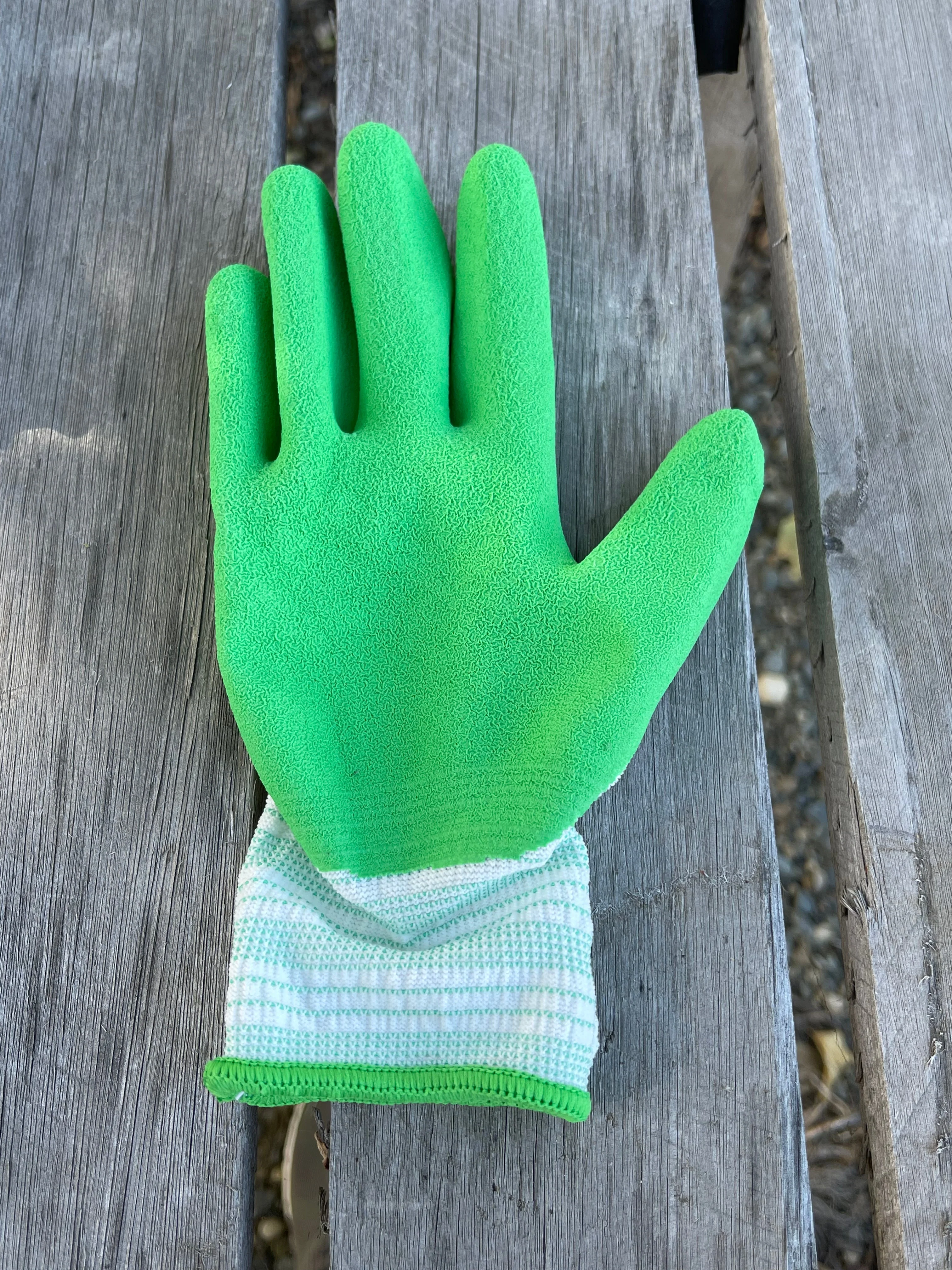 Women's Nitrile Gardening Gloves - 3 Pack - Image 2