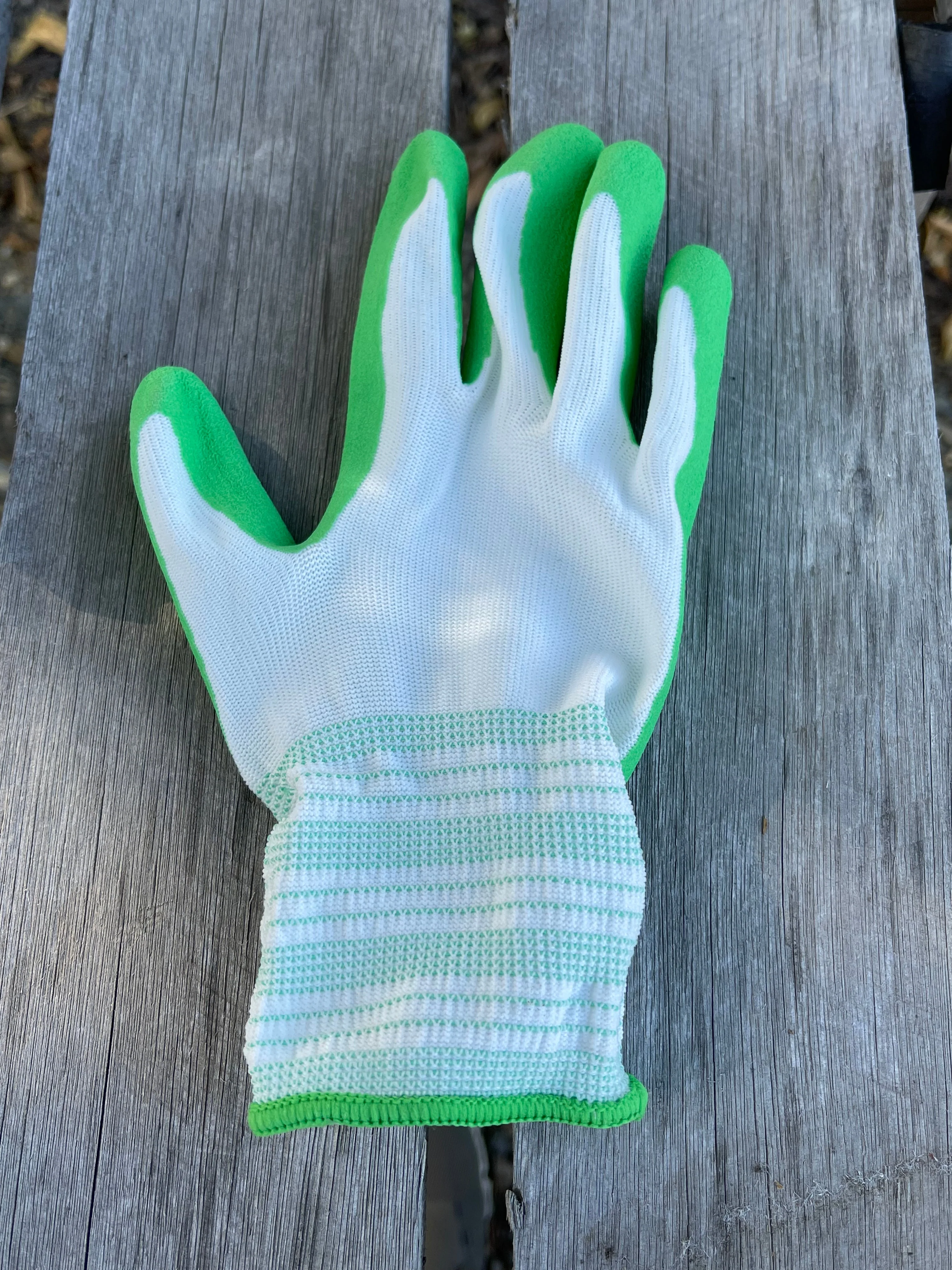 Women's Nitrile Gardening Gloves - 3 Pack - Image 4
